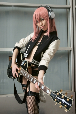 上海光机所等在三维亚波长空间实现钙钛矿纳米激光输出‘九游体育