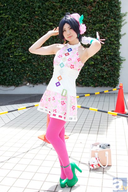 【九游体育官网入口】加快发展流通商业消费 促进国民经济持续健